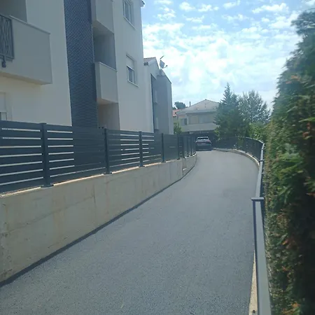 Mediterranean דירה