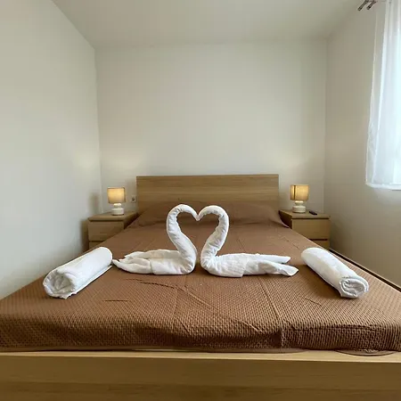 Mediterranean Apartament